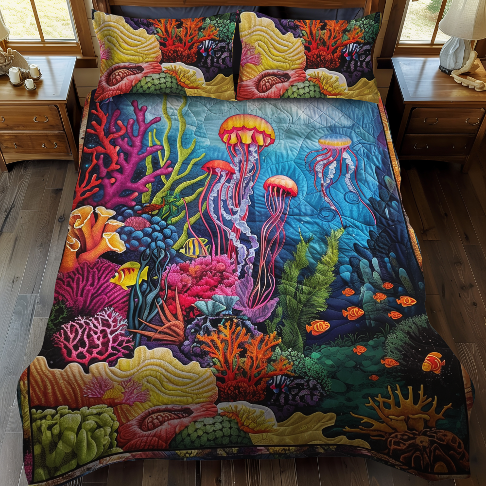 Aquatic Majesty 3-Piece Quilted Bedding Set