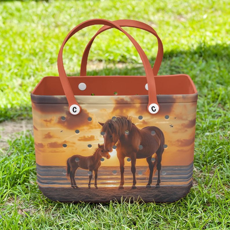 Bucket Tote Bag, Limited Edition Bogg Bag, Beach Bag Majestic Love - Image 4