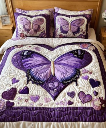 A Love That Takes Flight 3-Piece Quilted Bedding Set