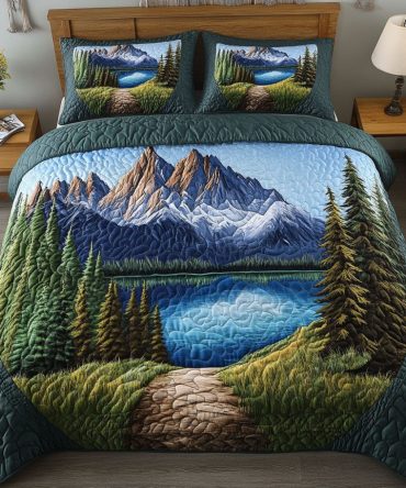 Alpine Reflection 3-Piece Quilted Bedding Set