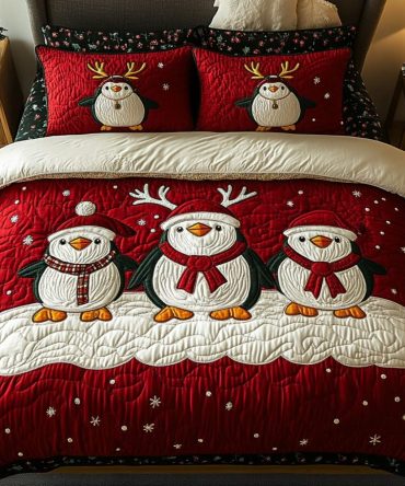 Arctic Joy 3-Piece Quilted Bedding Set