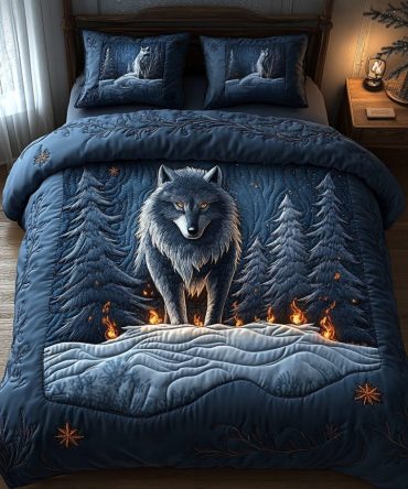 Arctic Roar 3-Piece Quilted Bedding Set