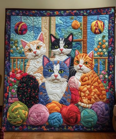 Artistic Cat-Themed Quilted Blanket