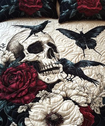 Artistic Skull 3-Piece Quilted Bedding Set