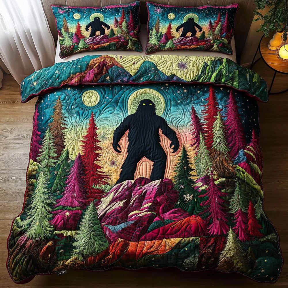 Bigfoot Legend 3-Piece Quilted Bedding Set
