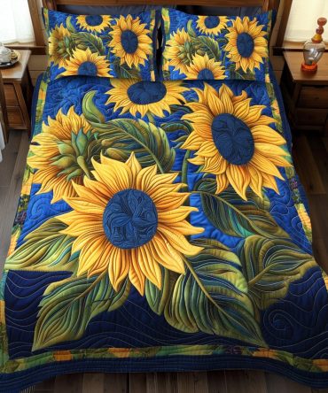 Blue Night Sunflower 3-Piece Quilted Bedding Set