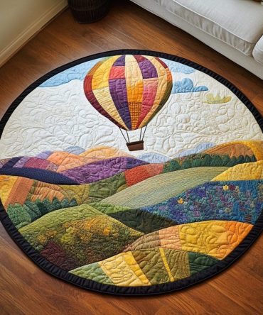 Breezy Ascent Quilted Round Mat