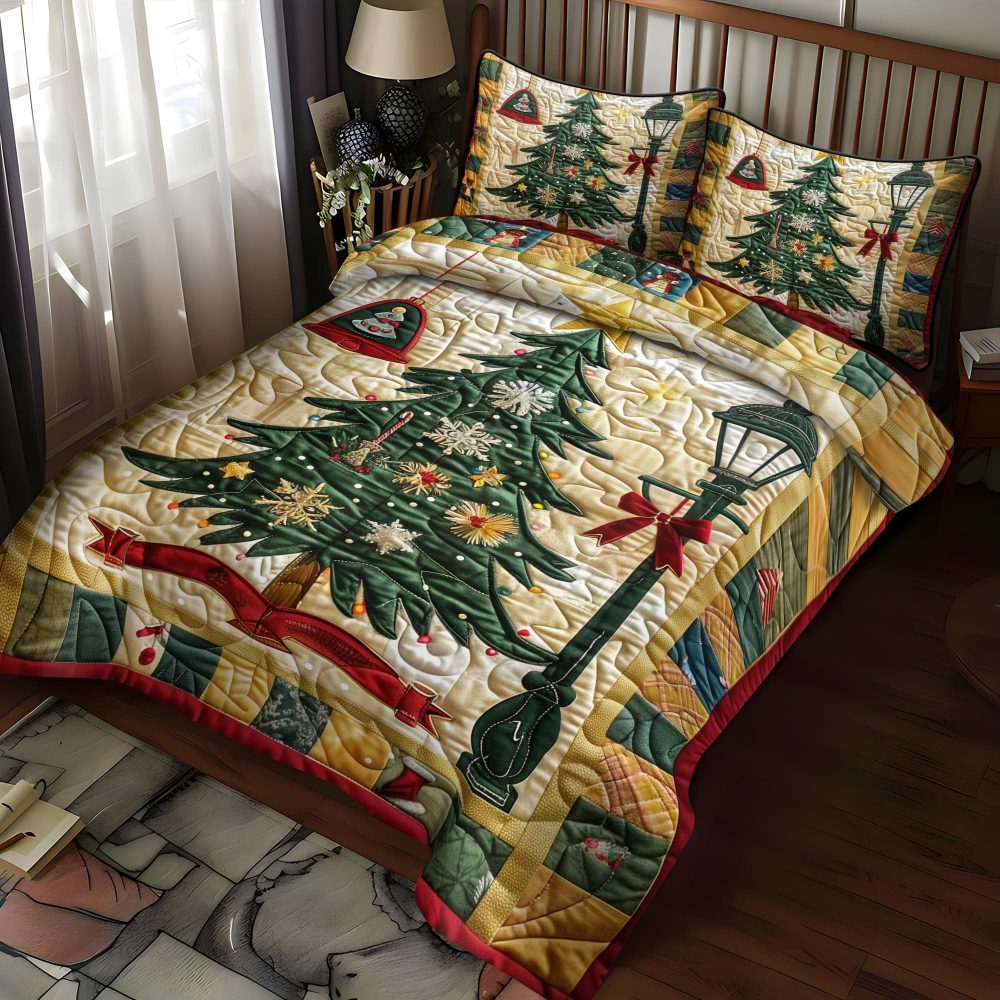 Christmas Trees Delight 3-Piece Quilted Bedding Set - Image 2