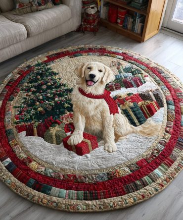 Christmas Golden Retriever Quilted Round Mat