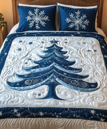 Christmas Magic Tree 3-Piece Quilted Bedding Set