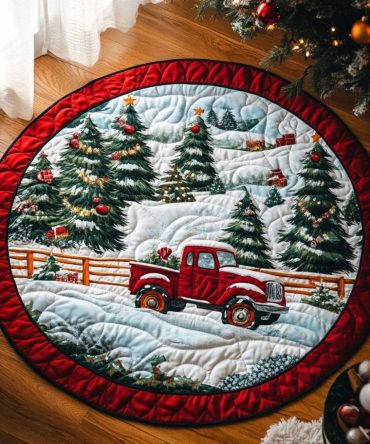 Christmas Morning Magic Quilted Round Mat