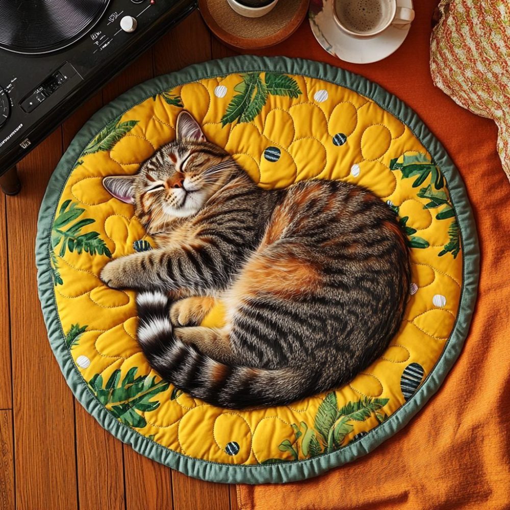 Cozy Cat Nap Quilted Round Mat