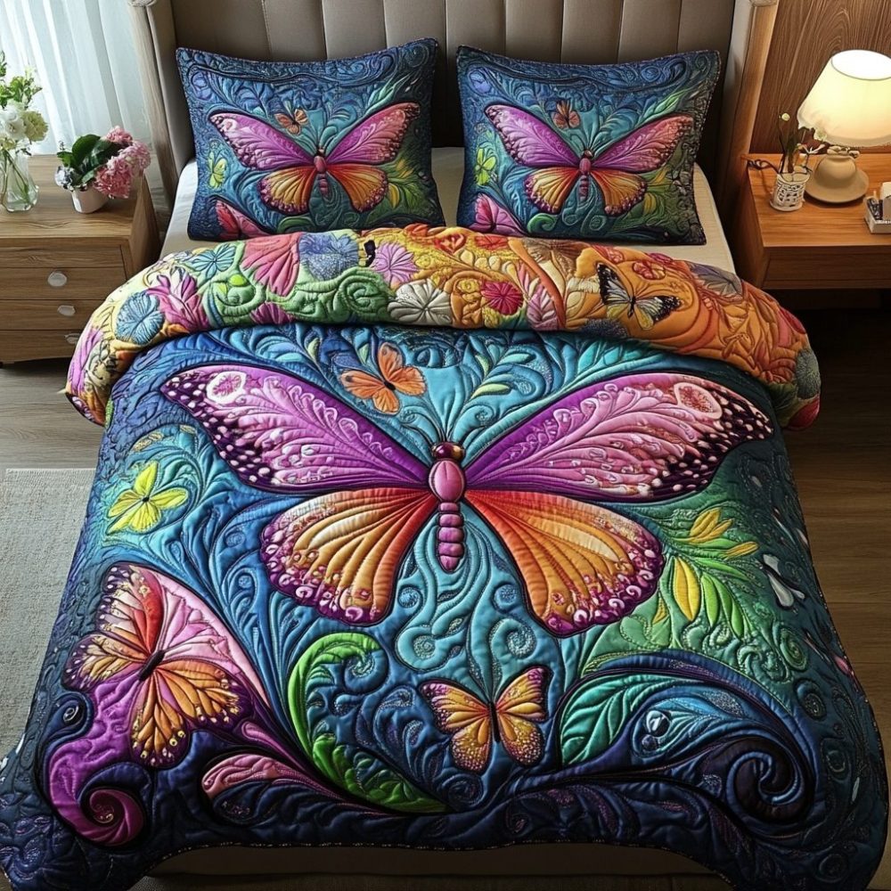 Dreamy Flutter 3-Piece Quilted Bedding Set