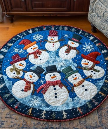 Evergreen Elegance Quilted Round Mat