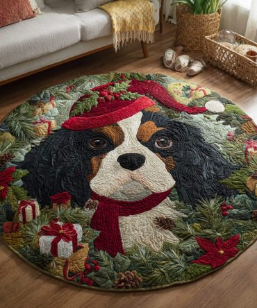Festive King Charles Quilted Round Mat