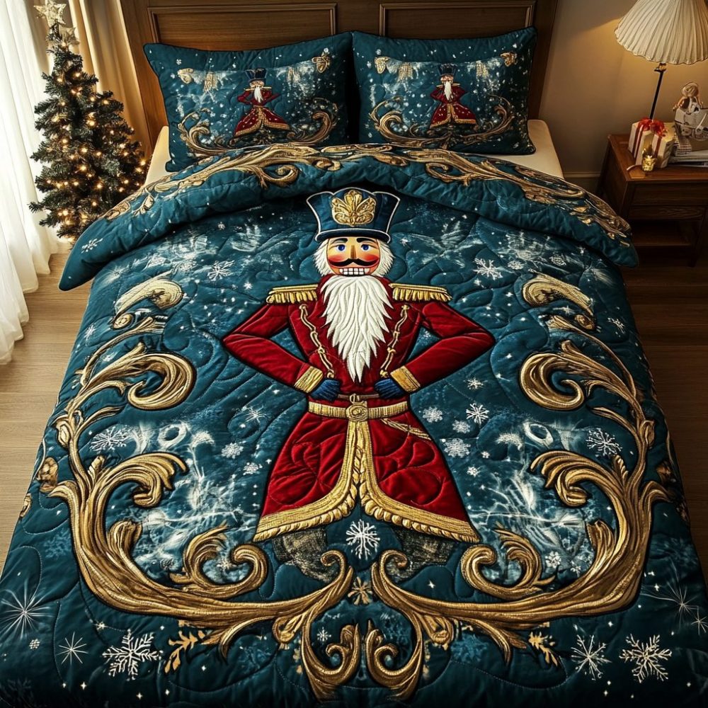Classic Christmas Nutcracker 3-Piece Quilted Bedding Set