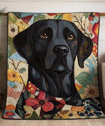 Floral Labrador Design Quilted Blanket