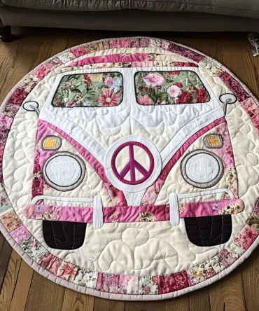 Floral Pink Journey Quilted Round Mat