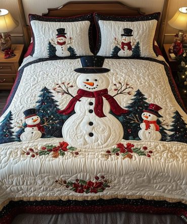 Frosty Friends 3-Piece Quilted Bedding Set