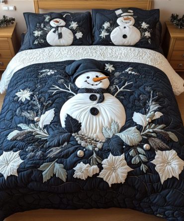 Frostys Cozy Wonderland 3-Piece Quilted Bedding Set