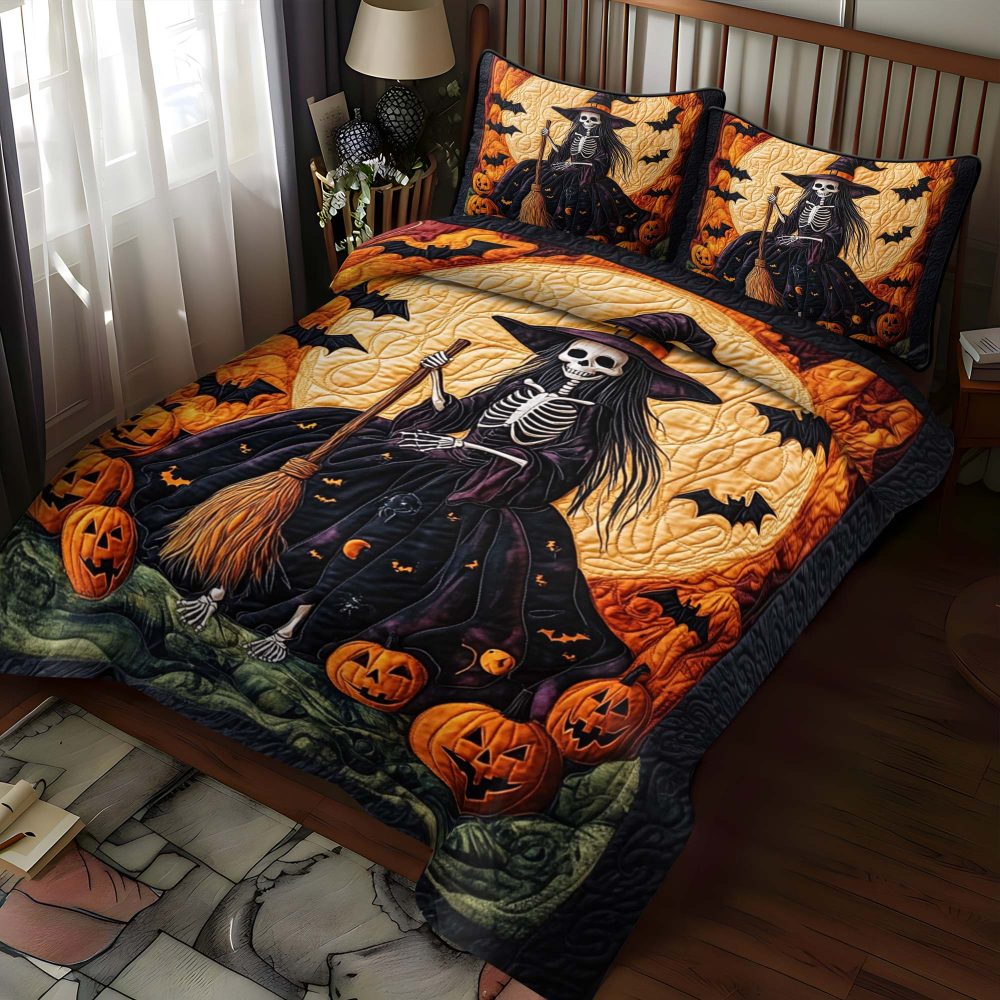 Ghostly Gathering 3-Piece Quilted Bedding Set
