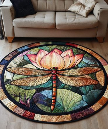 Golden Bloom Quilted Round Mat