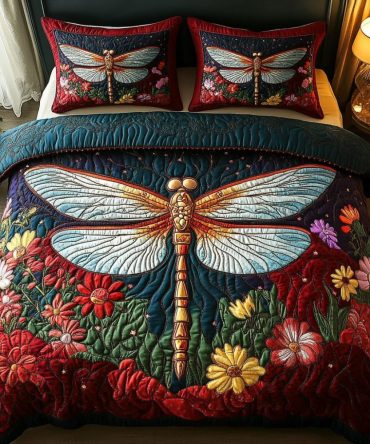 Golden Dragonfly 3-Piece Quilted Bedding Set