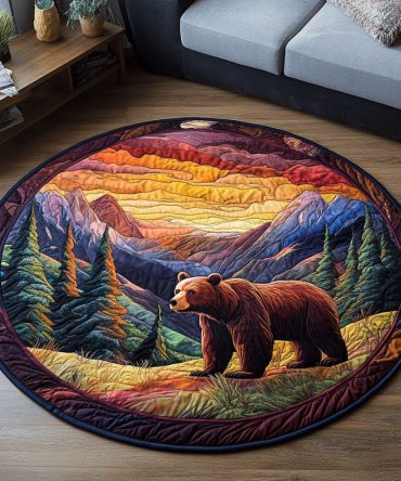 Golden Horizon Bear Quilted Round Mat