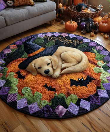 Golden Retriever Pumpkin Quilted Round Mat