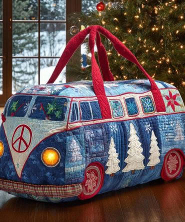 Groovy Xmas Wheels Quilted Duffle Bag