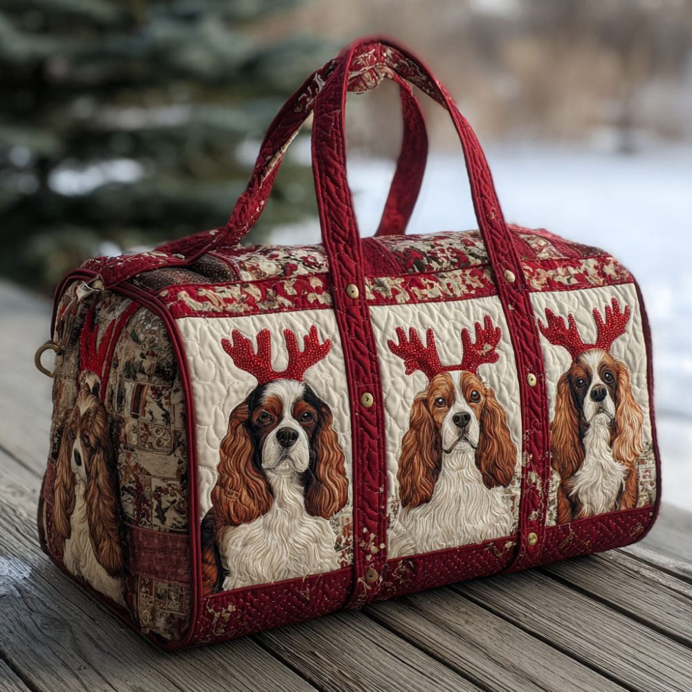 Happy Howler Quilted Duffle Bag