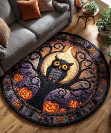Haunting Delight Quilted Round Mat