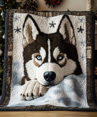 Husky Winter Bliss Quilted Blanket