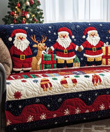 Jolly Santa Quilted Sofa Cover