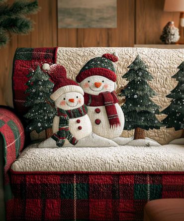 Kissmas Time Quilted Sofa Cover