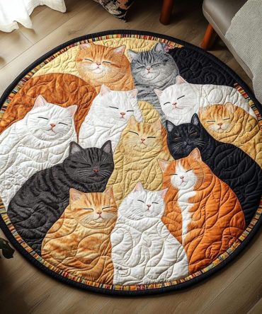 Kitty Cuddle Spot Quilted Round Mat