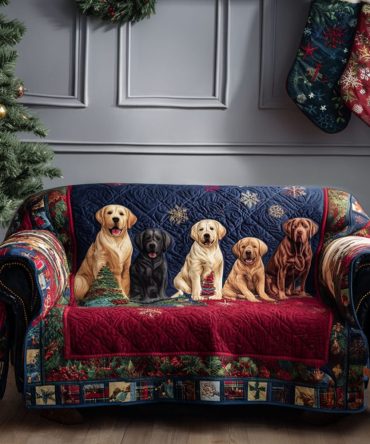 Labrador Haven Quilted Sofa Cover