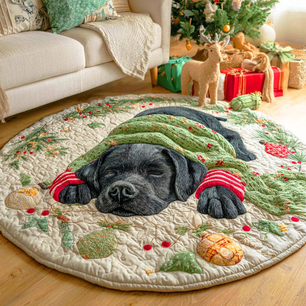 Labrador Winter Nap Quilted Round Mat
