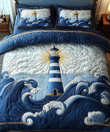 Lighthouse Glow 3-Piece Quilted Bedding Set