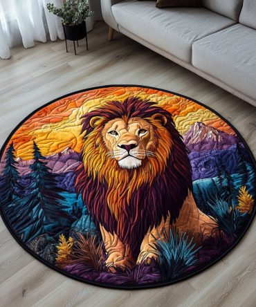 Lion At Dusk Quilted Round Mat