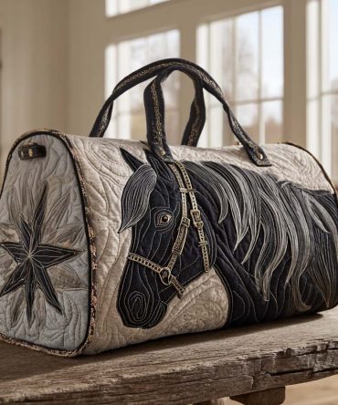 Lone Star Horse Quilted Duffle Bag