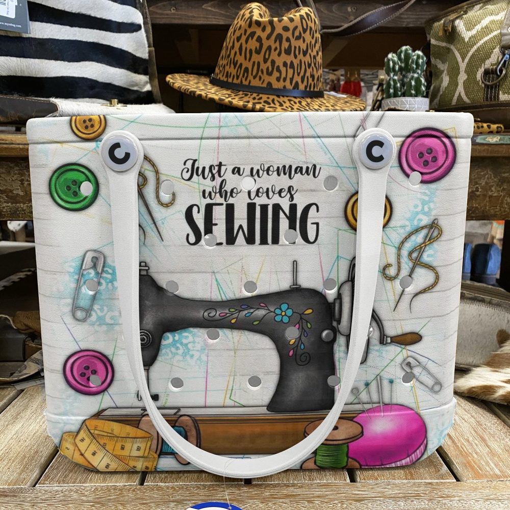 Chic Sewing-Themed Tote Bag For Craft Lovers – Stylish & Spacious Accessory - Image 6