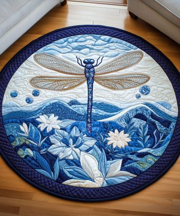 Luminous Flight Quilted Round Mat