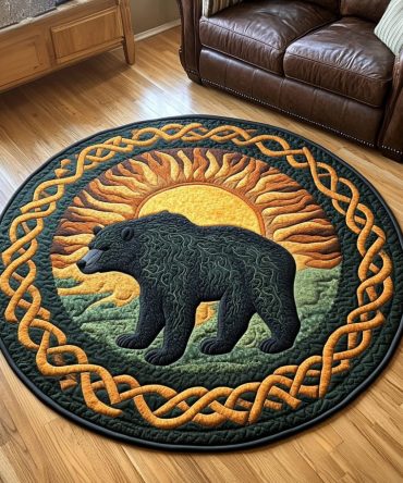Majestic Roar Quilted Round Mat