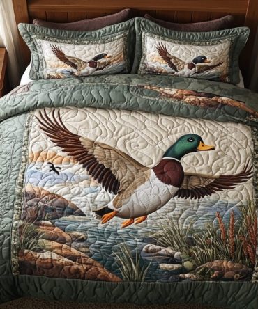 Mallard Ducks Adventure 3-Piece Quilted Bedding Set