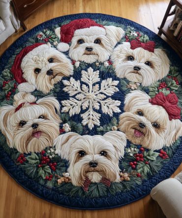 Maltese Puppy Circle Quilted Round Mat
