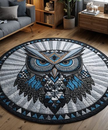 Midnight Talon Quilted Round Mat