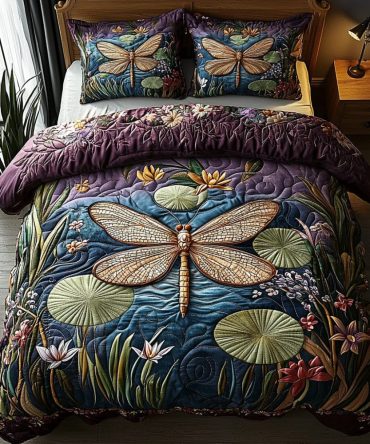 Moonlit Dragonfly 3-Piece Quilted Bedding Set