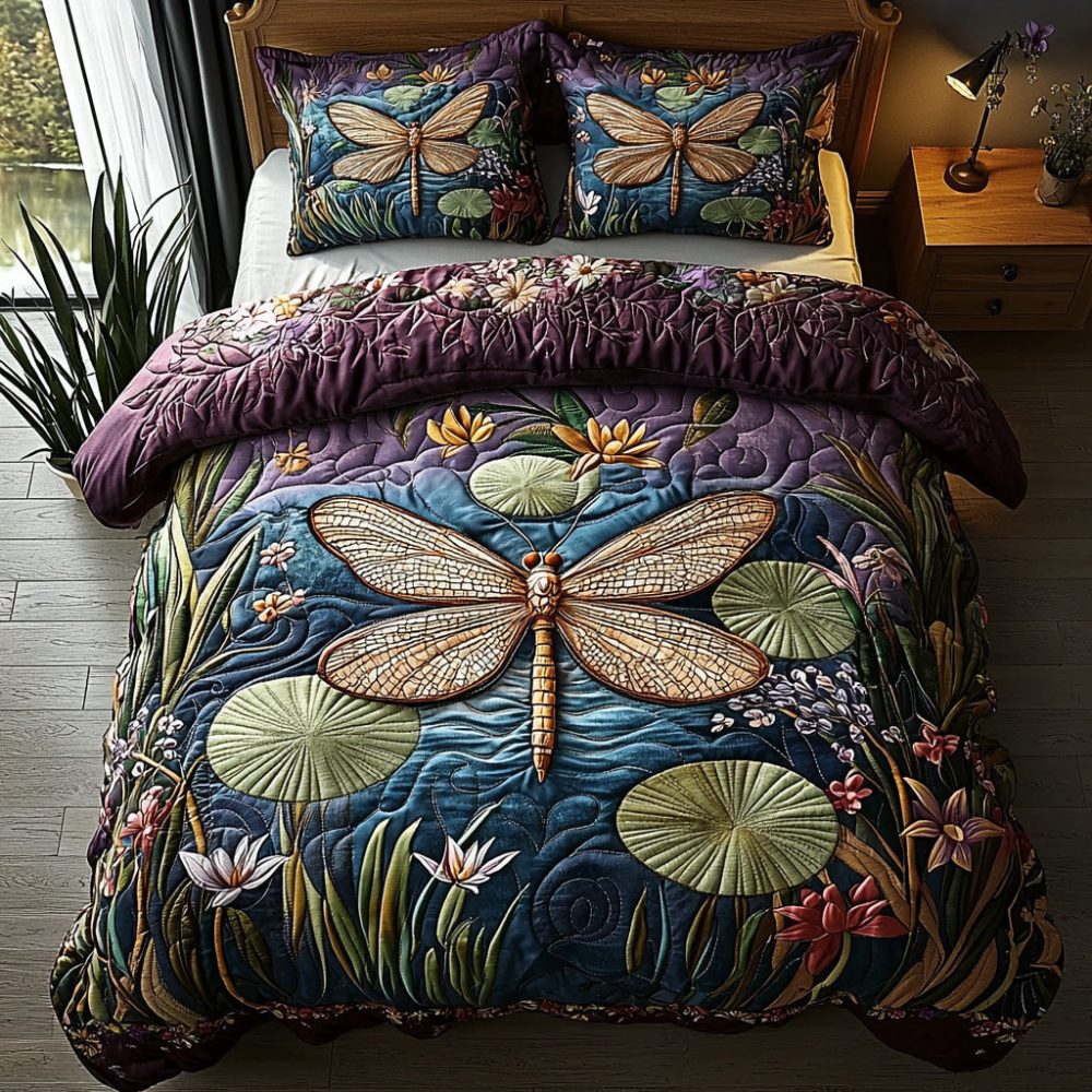 Moonlit Dragonfly 3-Piece Quilted Bedding Set