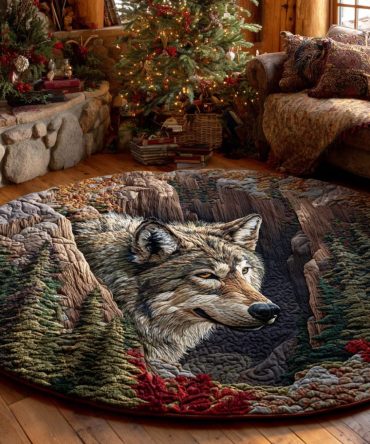 Mystic Wolf Quilted Round Mat